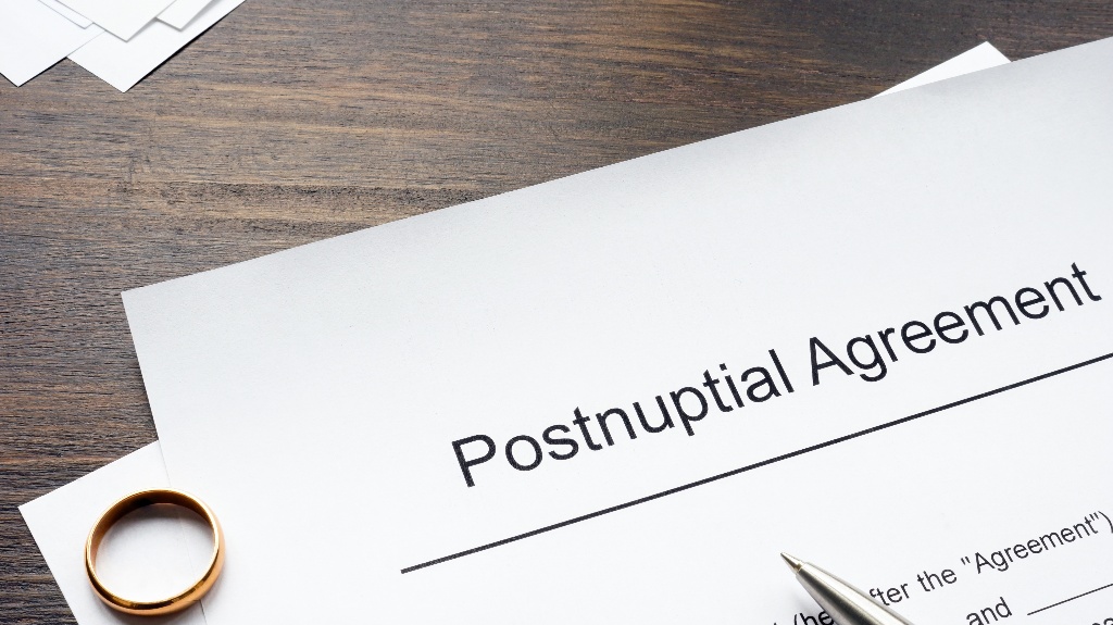 Understanding Prenuptial and Postnuptial Agreements in Alabama